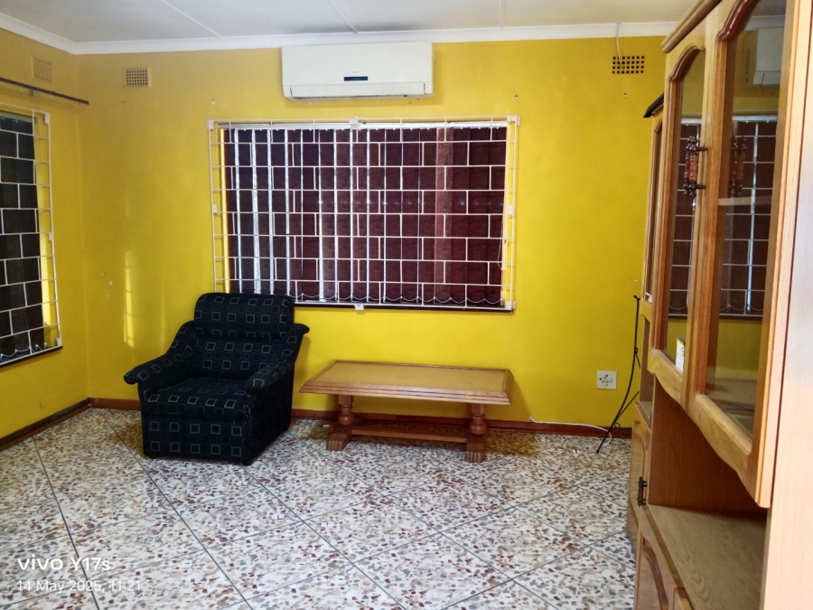 3 Bedroom Property for Sale in Raisethorpe KwaZulu-Natal