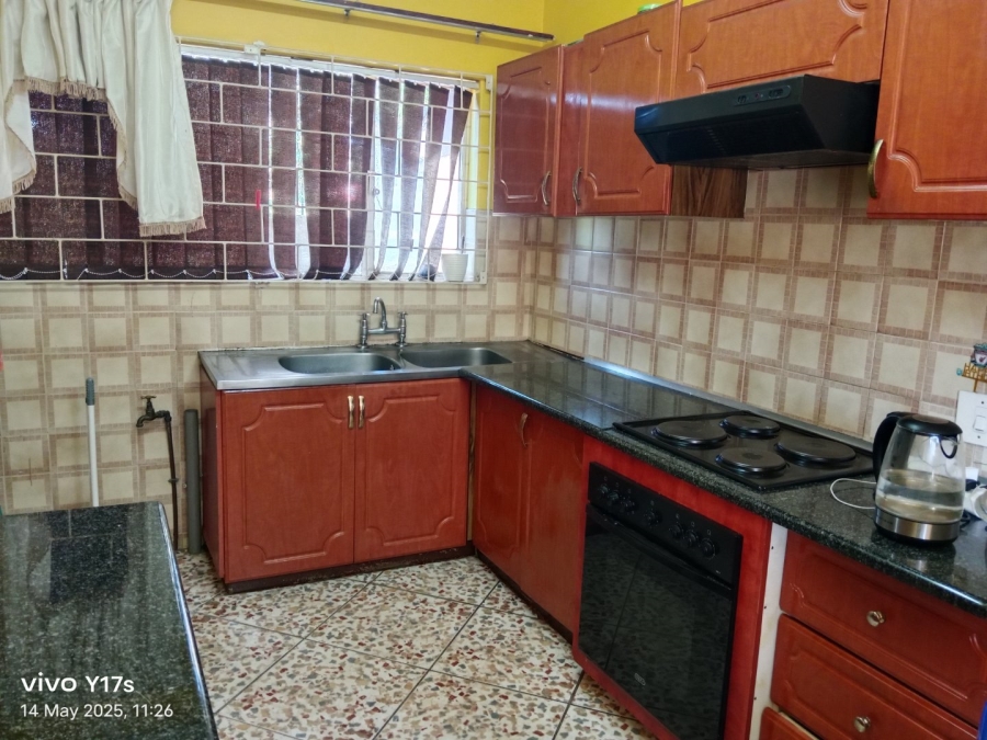 3 Bedroom Property for Sale in Raisethorpe KwaZulu-Natal