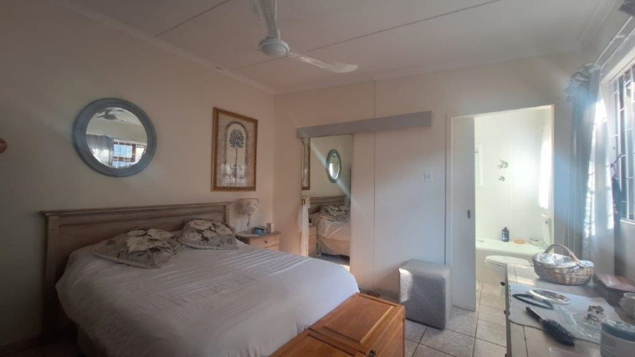 3 Bedroom Property for Sale in Sunwich Port KwaZulu-Natal