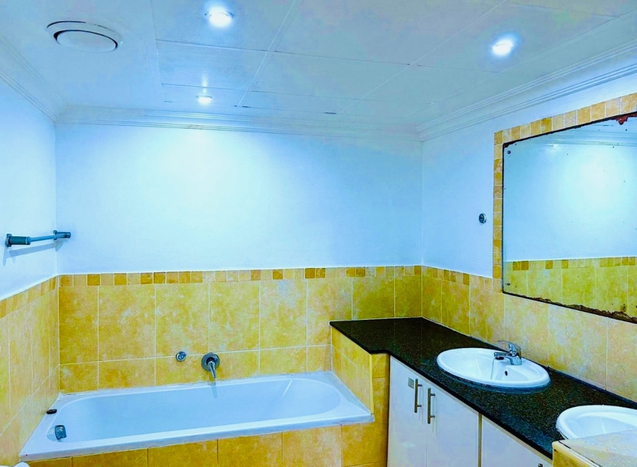3 Bedroom Property for Sale in Point Waterfront KwaZulu-Natal