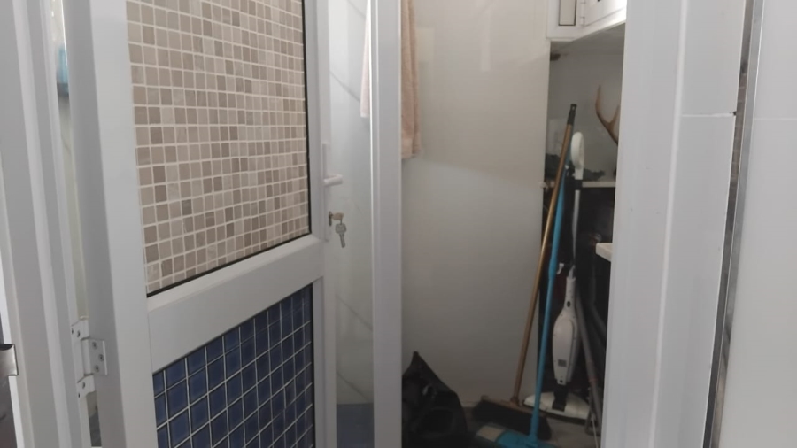 1 Bedroom Property for Sale in South Beach KwaZulu-Natal