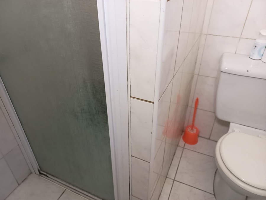 8 Bedroom Property for Sale in Margate KwaZulu-Natal