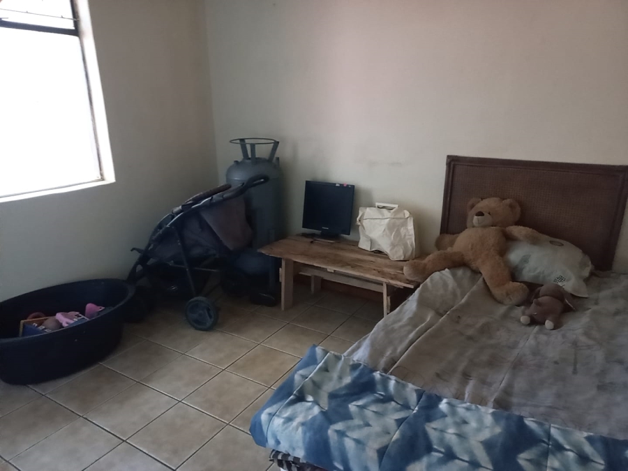8 Bedroom Property for Sale in Margate KwaZulu-Natal
