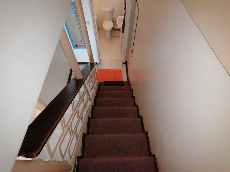 2 Bedroom Property for Sale in Margate KwaZulu-Natal