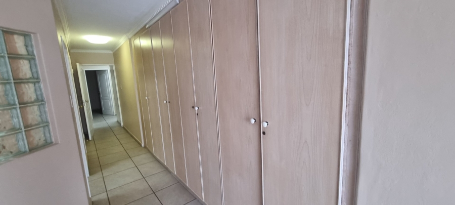 3 Bedroom Property for Sale in Margate Beach KwaZulu-Natal