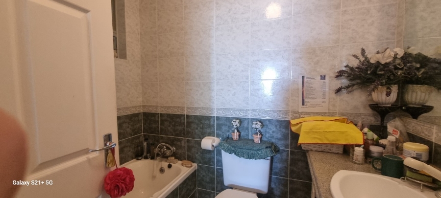 3 Bedroom Property for Sale in Margate KwaZulu-Natal