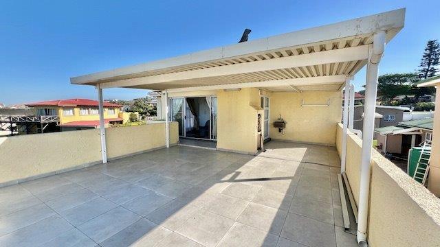5 Bedroom Property for Sale in St Michaels On Sea KwaZulu-Natal
