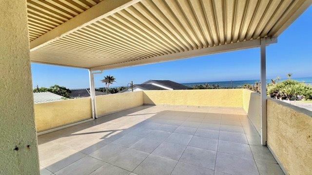 5 Bedroom Property for Sale in St Michaels On Sea KwaZulu-Natal