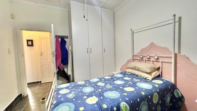5 Bedroom Property for Sale in St Michaels On Sea KwaZulu-Natal