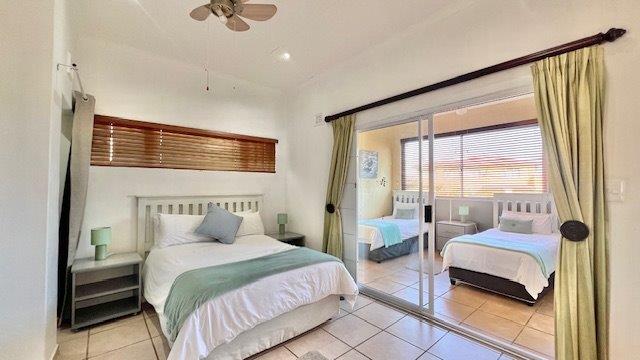 5 Bedroom Property for Sale in St Michaels On Sea KwaZulu-Natal