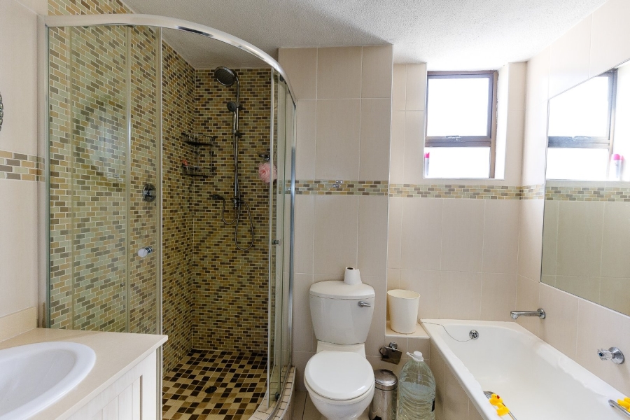 3 Bedroom Property for Sale in Uvongo KwaZulu-Natal