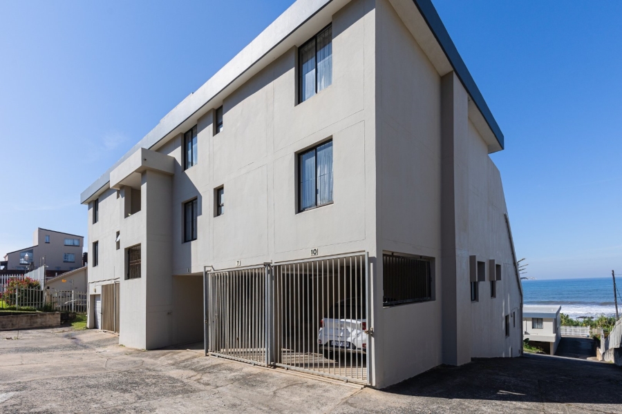 3 Bedroom Property for Sale in Uvongo KwaZulu-Natal