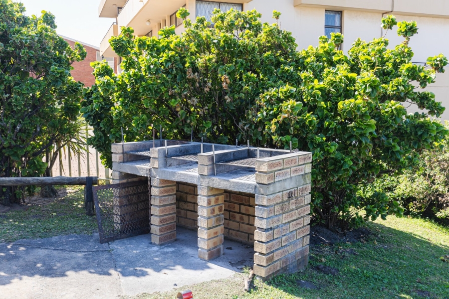 3 Bedroom Property for Sale in Uvongo KwaZulu-Natal