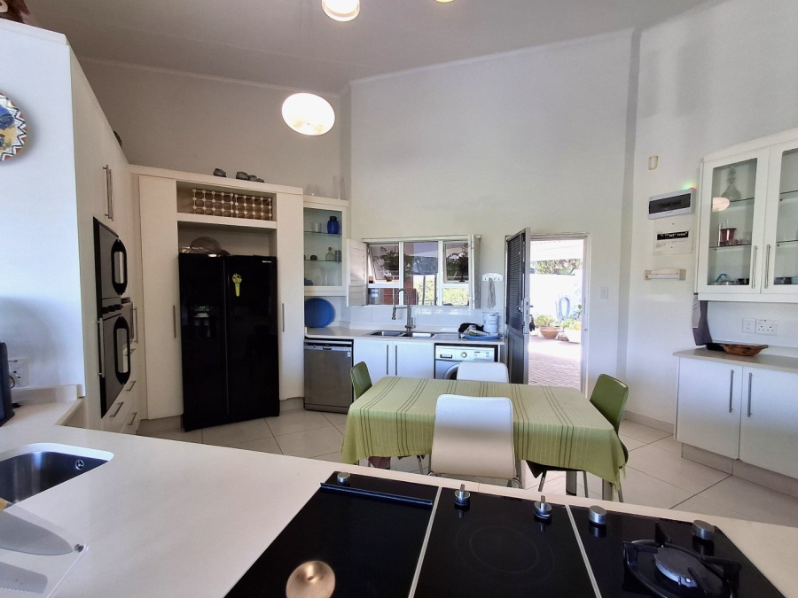 4 Bedroom Property for Sale in Port Edward KwaZulu-Natal