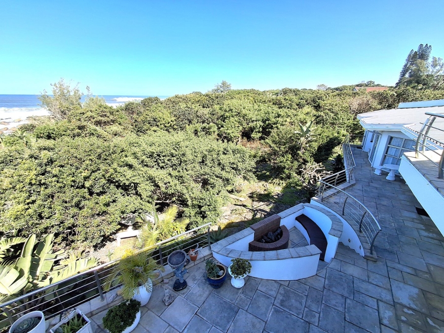 4 Bedroom Property for Sale in Port Edward KwaZulu-Natal