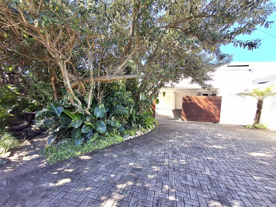 4 Bedroom Property for Sale in Port Edward KwaZulu-Natal