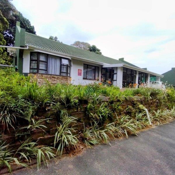3 Bedroom Property for Sale in Umtentweni KwaZulu-Natal