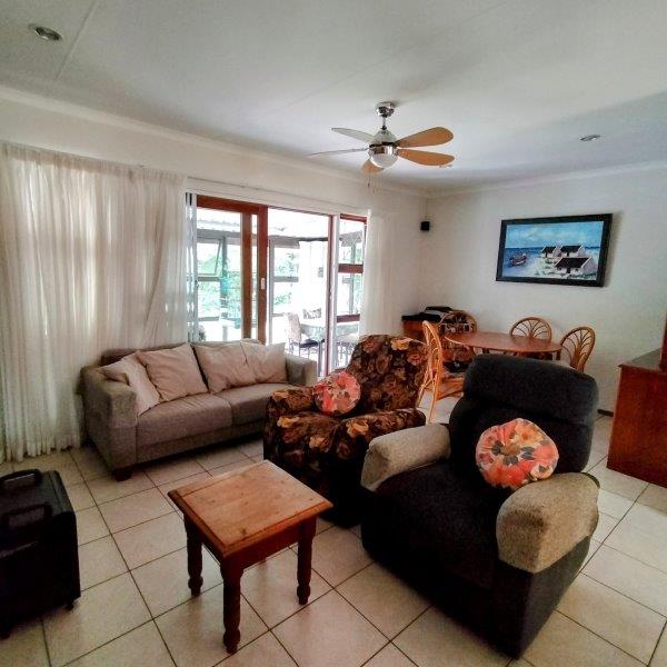 3 Bedroom Property for Sale in Umtentweni KwaZulu-Natal