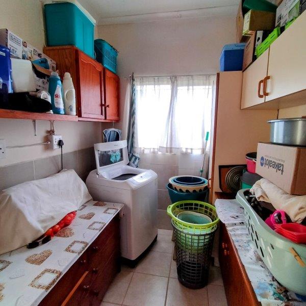 3 Bedroom Property for Sale in Umtentweni KwaZulu-Natal