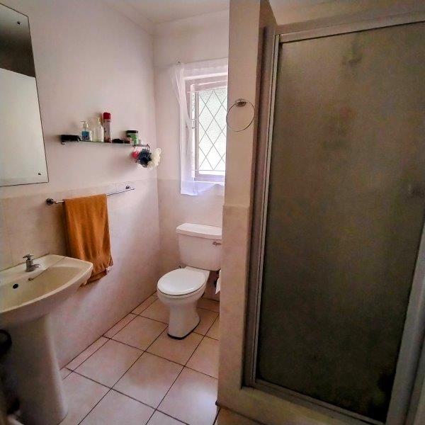 3 Bedroom Property for Sale in Umtentweni KwaZulu-Natal