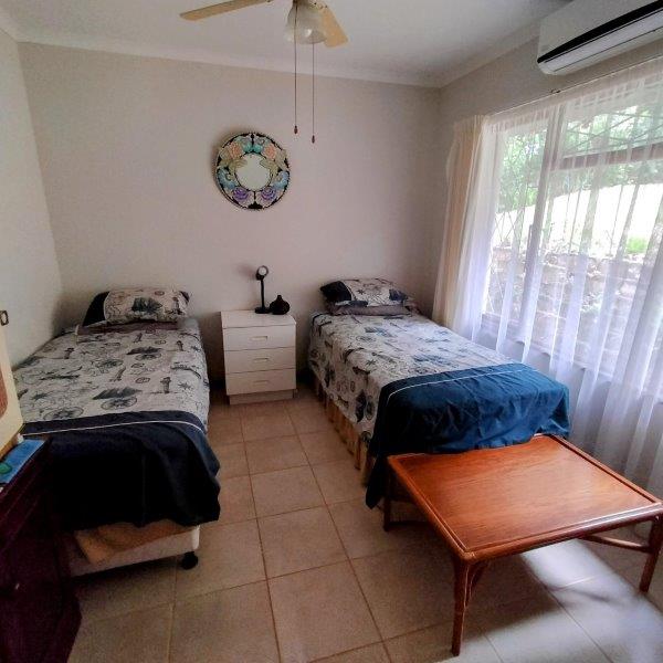 3 Bedroom Property for Sale in Umtentweni KwaZulu-Natal
