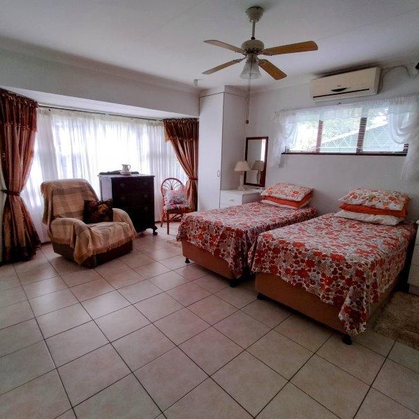3 Bedroom Property for Sale in Umtentweni KwaZulu-Natal