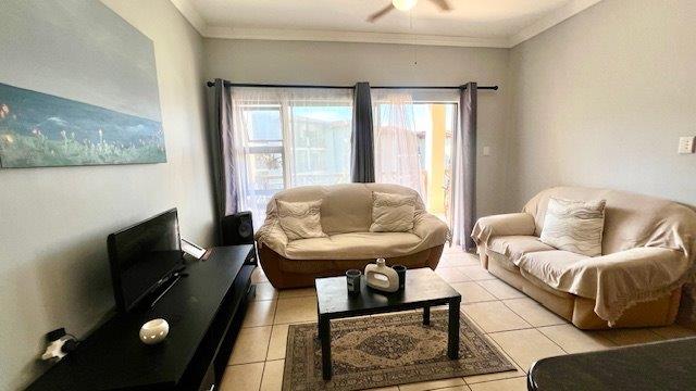 2 Bedroom Property for Sale in Uvongo KwaZulu-Natal