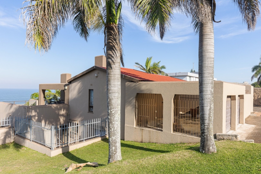 4 Bedroom Property for Sale in Manaba Beach KwaZulu-Natal