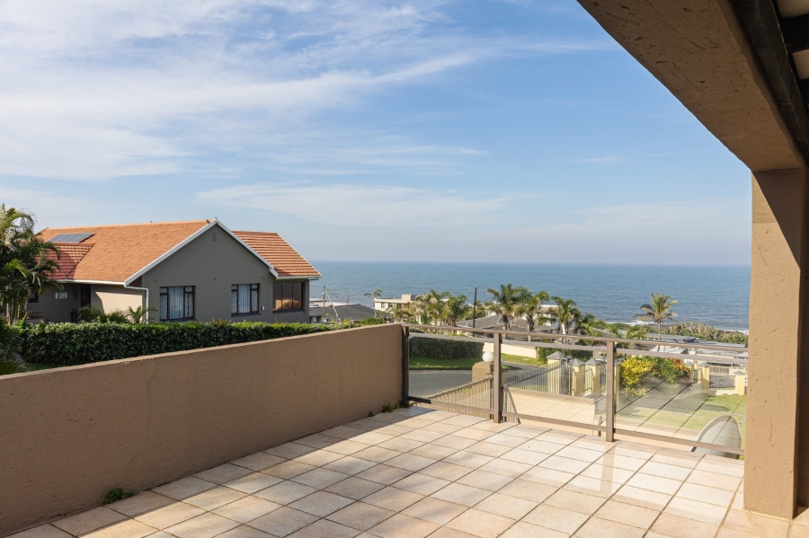 4 Bedroom Property for Sale in Manaba Beach KwaZulu-Natal