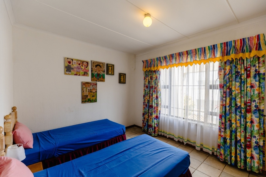 4 Bedroom Property for Sale in Manaba Beach KwaZulu-Natal