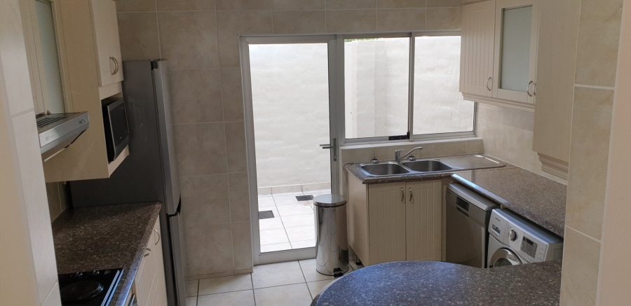 To Let 3 Bedroom Property for Rent in Umhlanga KwaZulu-Natal