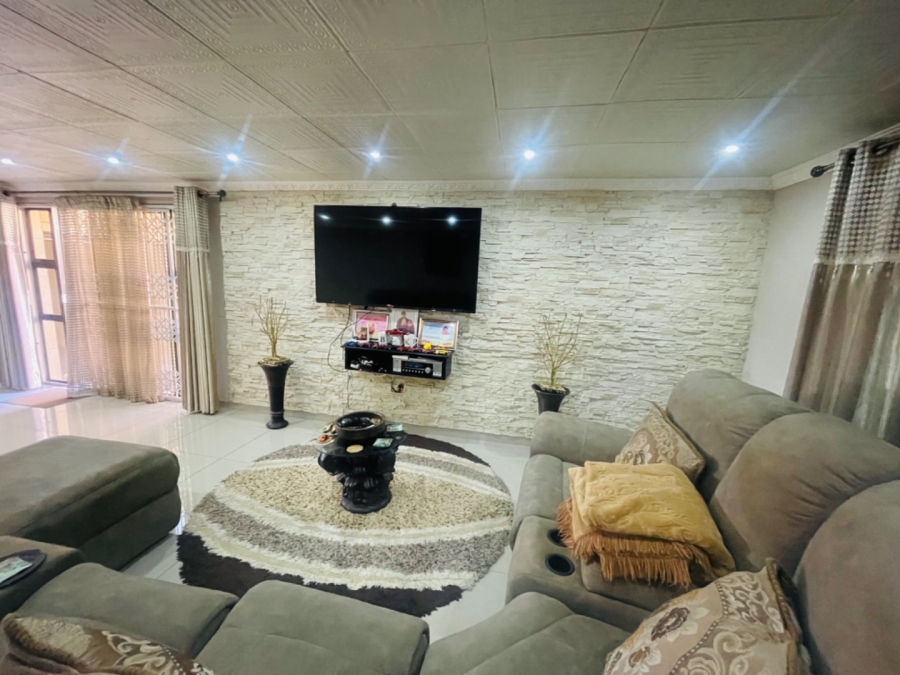 4 Bedroom Property for Sale in Montford KwaZulu-Natal