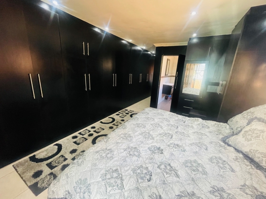 4 Bedroom Property for Sale in Montford KwaZulu-Natal