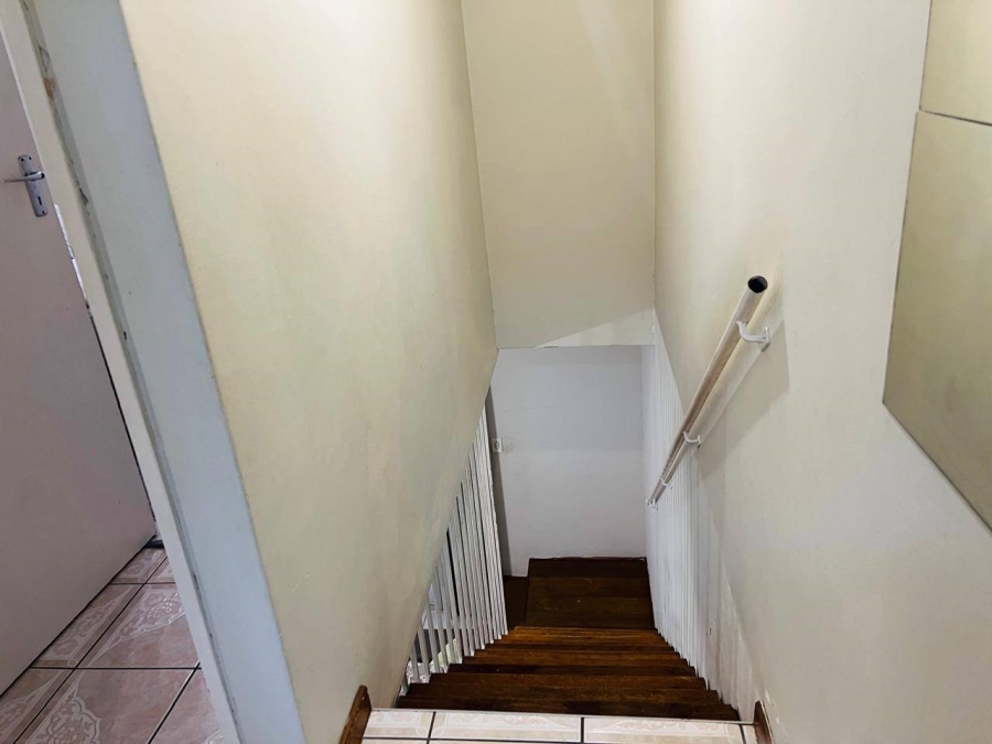 2 Bedroom Property for Sale in Prestbury KwaZulu-Natal