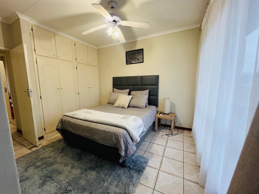 2 Bedroom Property for Sale in Prestbury KwaZulu-Natal