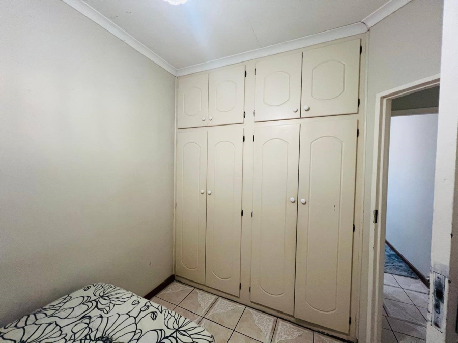 2 Bedroom Property for Sale in Prestbury KwaZulu-Natal