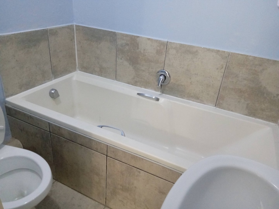 2 Bedroom Property for Sale in Chasedene KwaZulu-Natal