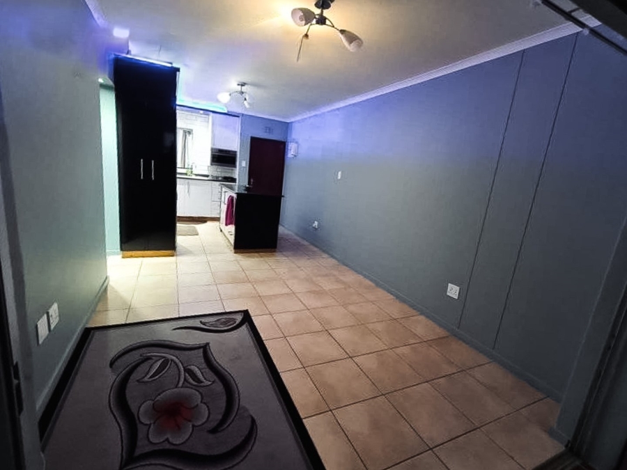 2 Bedroom Property for Sale in Chasedene KwaZulu-Natal