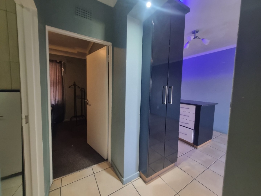 2 Bedroom Property for Sale in Chasedene KwaZulu-Natal