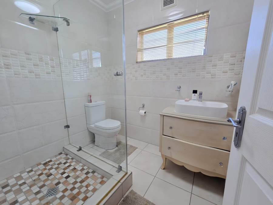 5 Bedroom Property for Sale in Stanger Manor KwaZulu-Natal