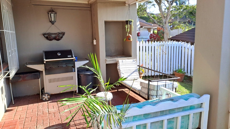 3 Bedroom Property for Sale in Port Edward KwaZulu-Natal