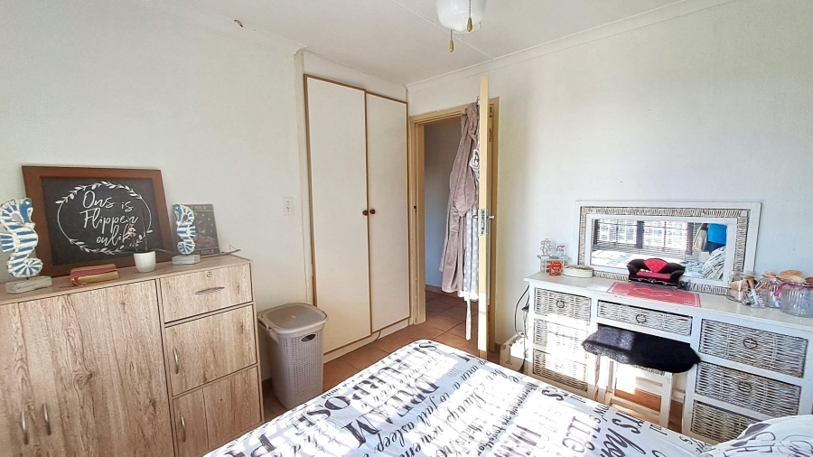 3 Bedroom Property for Sale in Port Edward KwaZulu-Natal