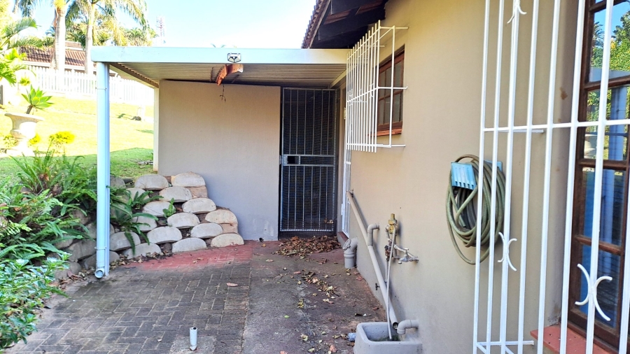 3 Bedroom Property for Sale in Port Edward KwaZulu-Natal
