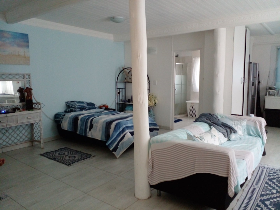 3 Bedroom Property for Sale in Leisure Bay KwaZulu-Natal