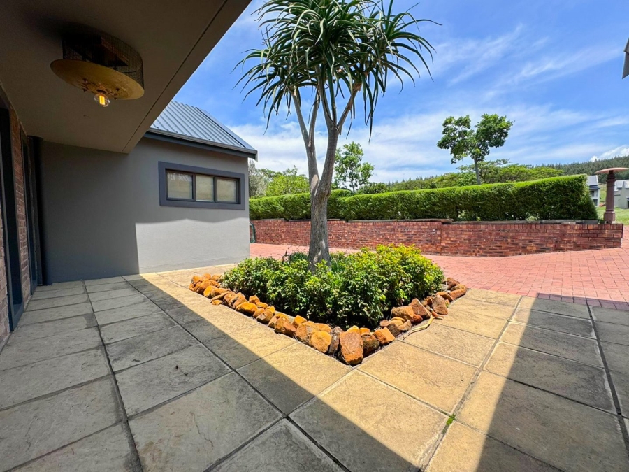 3 Bedroom Property for Sale in Vulintaba Country Estate KwaZulu-Natal