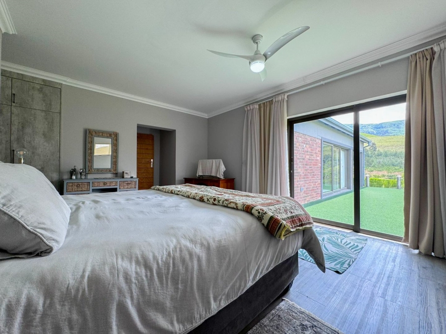 3 Bedroom Property for Sale in Vulintaba Country Estate KwaZulu-Natal