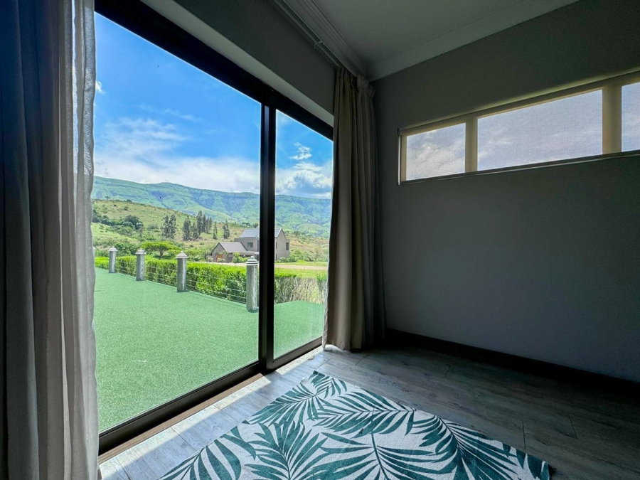 3 Bedroom Property for Sale in Vulintaba Country Estate KwaZulu-Natal