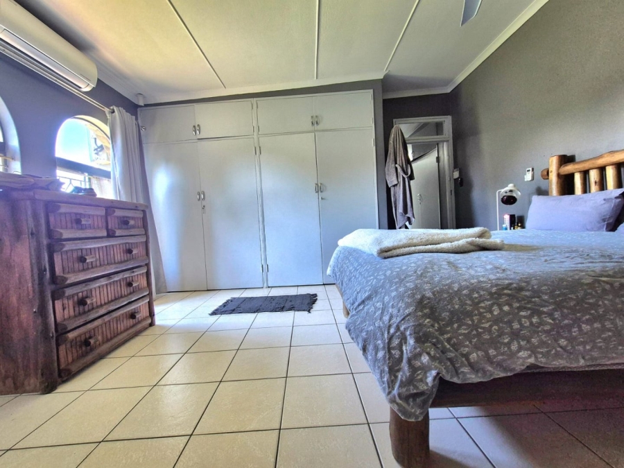 4 Bedroom Property for Sale in Pioneer Park KwaZulu-Natal