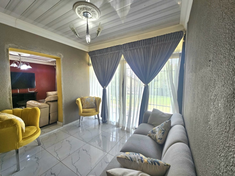 3 Bedroom Property for Sale in Amajuba Park KwaZulu-Natal