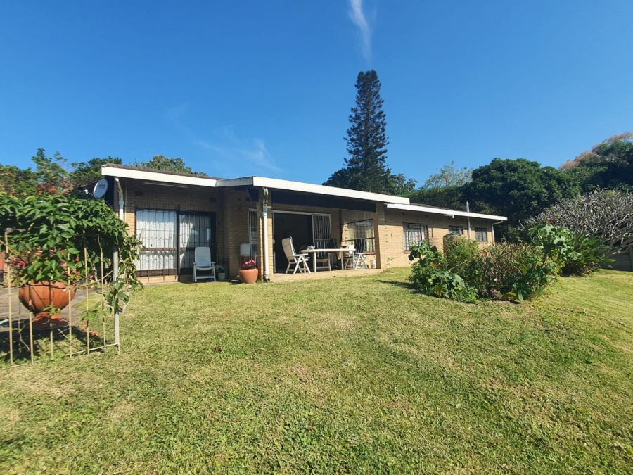 4 Bedroom Property for Sale in Sea Park KwaZulu-Natal